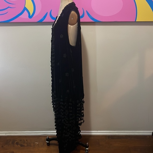 Moschino Cheap Chic Black Silk Velvet Crochet Fringe 2 PC Vest & Skirt Set - Picture 10 of 16